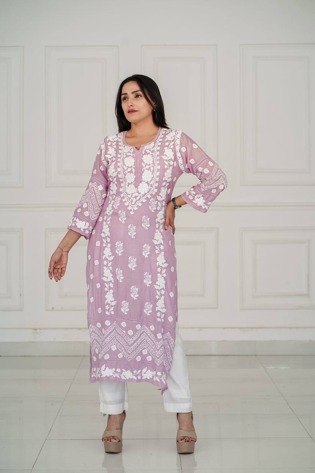 Lilac Hue Muslin Kurti in 3D Chikankari
