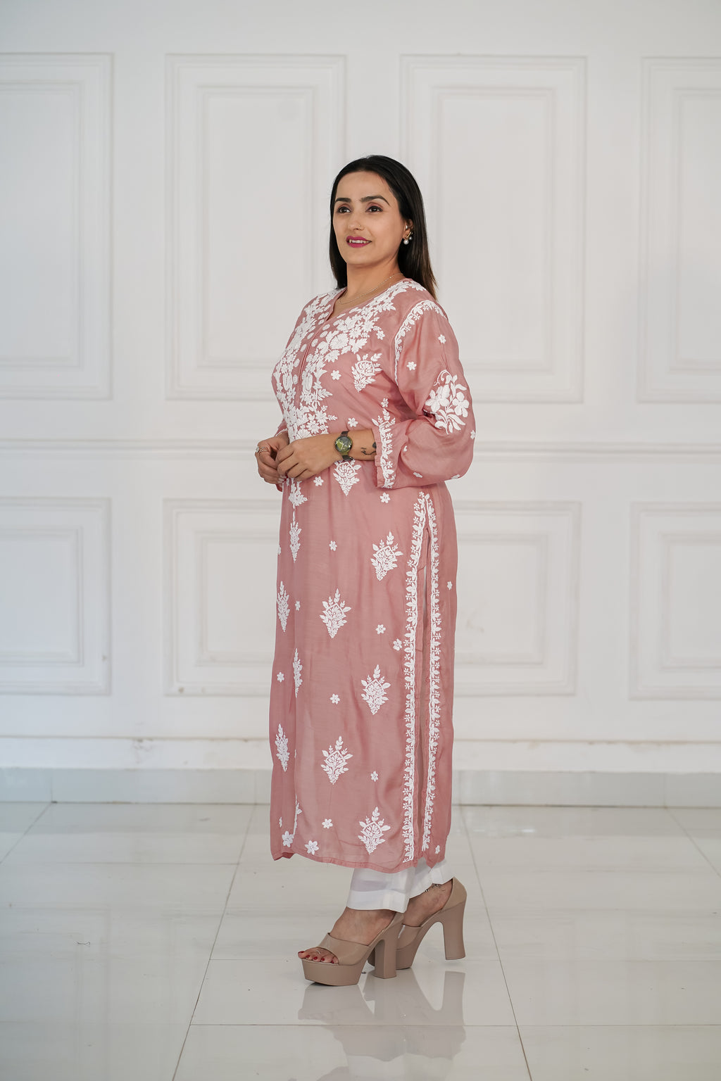 Muslin dusty peach kurti with 3d chikankari