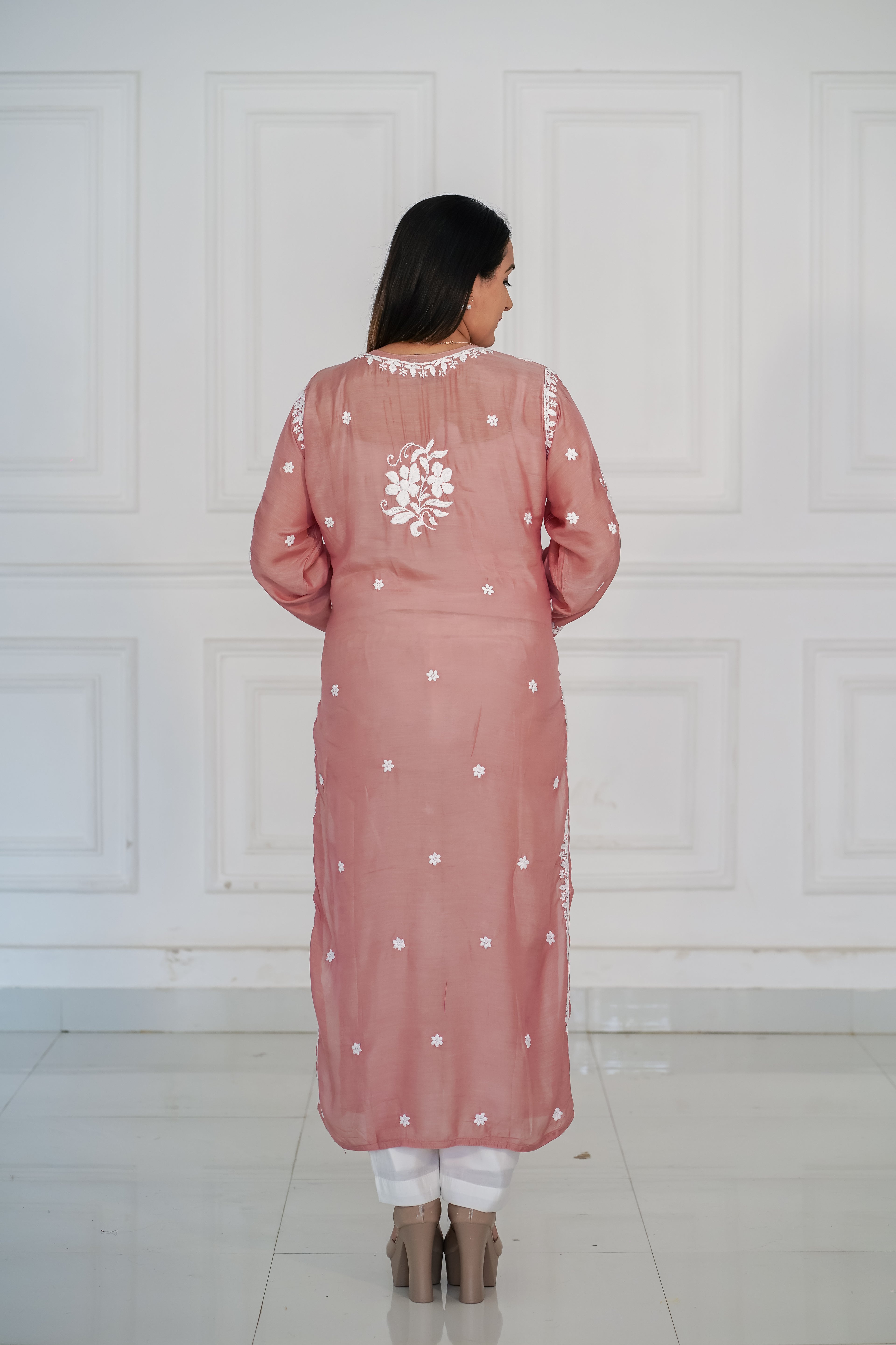 Muslin dusty peach kurti with 3d chikankari