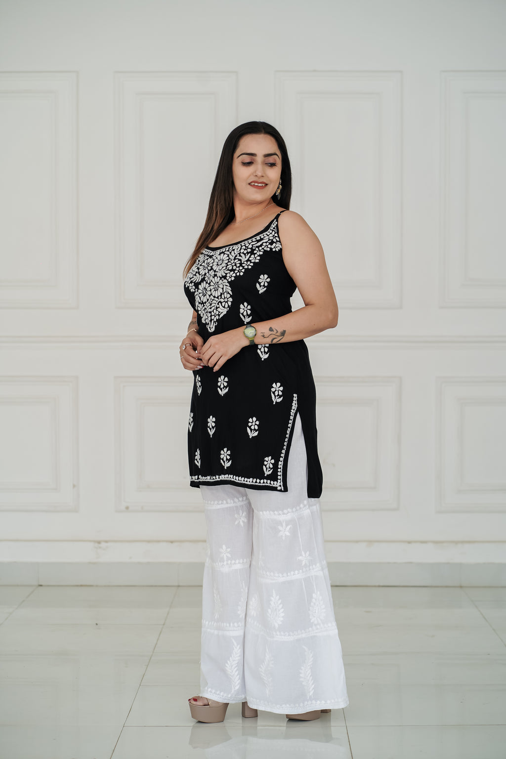 Elegant Spaghetti style kurti