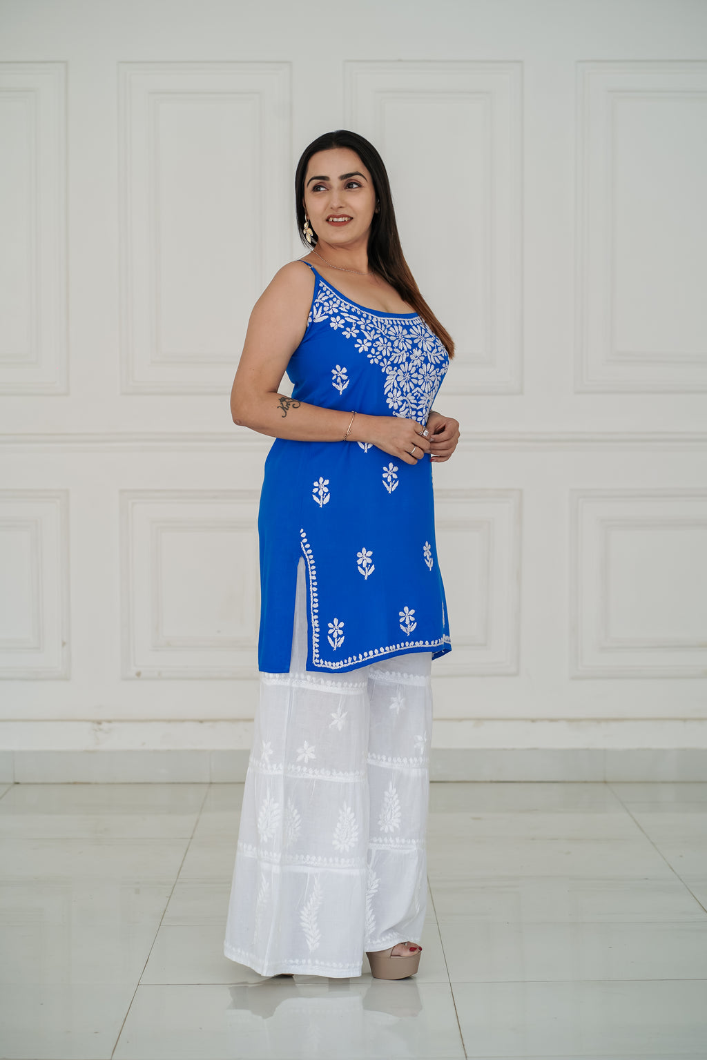 Elegant Spaghetti style kurti