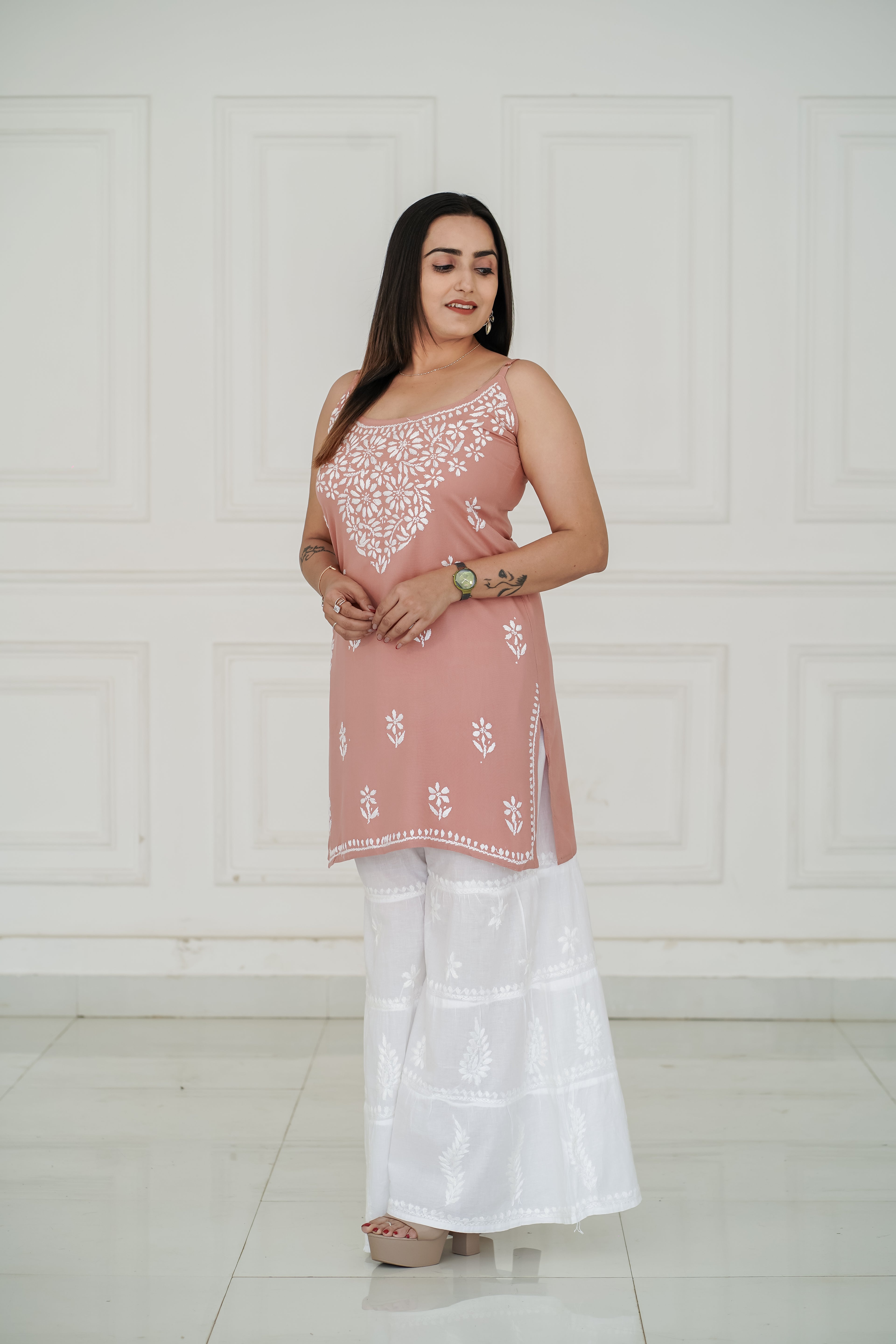 Elegant Spaghetti style kurti